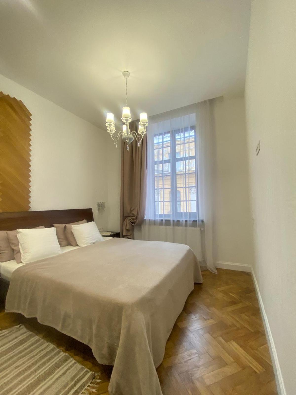 2 вул ковжуна 2 кім Apartment Lviv